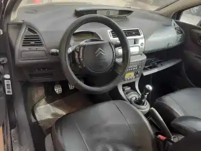 Veículo de Sucata citroen c4 coupe vts do ano 2005 alimentado rhr