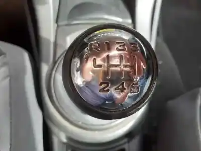 Veículo de Sucata citroen c4 coupe vts do ano 2005 alimentado rhr