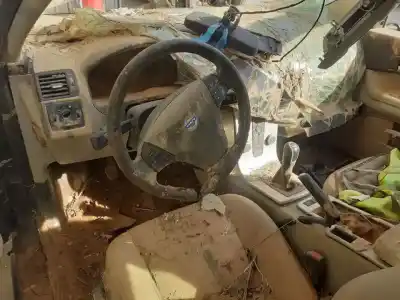 Veículo de Sucata volvo c30 1.6 d 84kw do ano 2011 alimentado d4162t