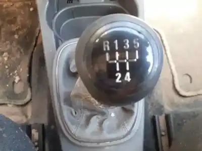 Veículo de Sucata opel corsa d expression do ano 2013 alimentado a13dtc