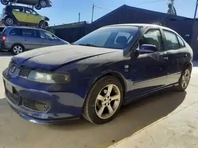 Здавання транспортного засобу seat leon (1m1) signo року 2002 потужний bcb