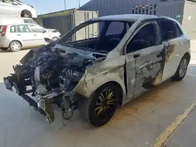 Veículo de Sucata citroen c4 lim. seduction do ano 2015 alimentado 9hp