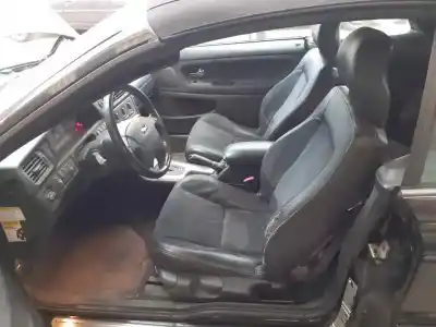 Здавання транспортного засобу volvo c70 cabriolet 2.4 t року 2001 потужний b5244t