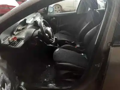 Veículo de Sucata peugeot 208 active do ano 2013 alimentado 