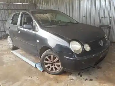 Véhicule à la ferraille volkswagen polo (9n1) trendline de l'année 2004 alimenté bky