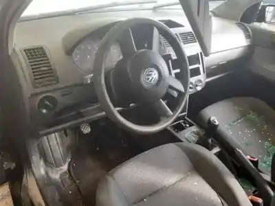 Véhicule à la ferraille volkswagen polo (9n1) trendline de l'année 2004 alimenté bky