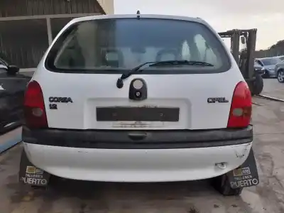 Véhicule à la ferraille opel corsa b twist de l'année 1997 alimenté x12sz