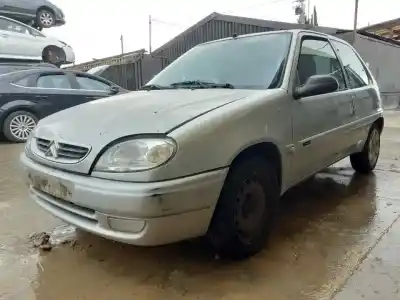 Veicolo di demolizione citroen saxo 1.1 seduction dell'anno 2002 alimentato hfx