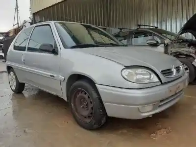 Veicolo di demolizione citroen saxo 1.1 seduction dell'anno 2002 alimentato hfx