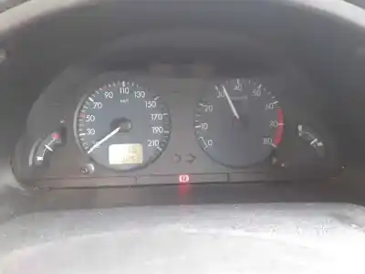 Veicolo di demolizione citroen saxo 1.1 seduction dell'anno 2002 alimentato hfx