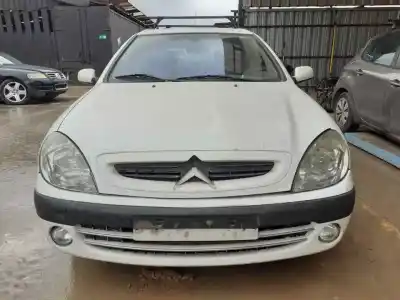 Véhicule à la ferraille CITROEN XSARA BREAK  de l'année 2003 alimenté RHY