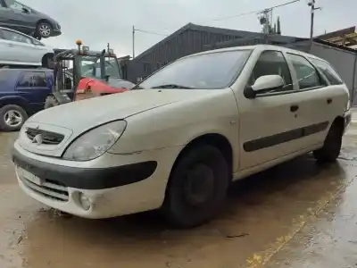 Veicolo di demolizione citroen xsara break 2.0 hdi magic (66kw) dell'anno 2003 alimentato rhy