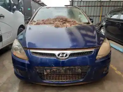 Veicolo di demolizione HYUNDAI I30  dell'anno 2010 alimentato D4FB