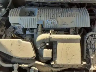 Veicolo di demolizione toyota auris hybrid active dell'anno 2011 alimentato 2zr