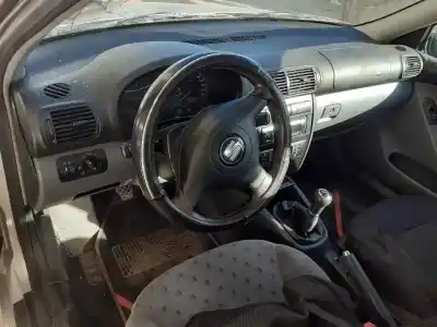 Sloopvoertuig seat toledo (1m2) select van het jaar 2001 aangedreven asv