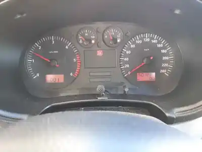 Sloopvoertuig seat toledo (1m2) select van het jaar 2001 aangedreven asv