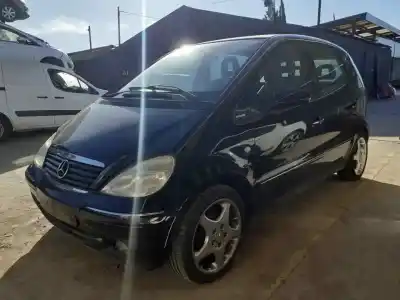 Sloopvoertuig mercedes-benz clase a (w168) 190 (168.032) van het jaar 2008 aangedreven 166990