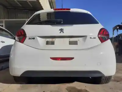 Здавання транспортного засобу peugeot 208 access року 2016 потужний bh02