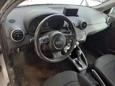 Véhicule à la ferraille audi a1 sportback (8xa) ambition de l'année 2013 alimenté cayb