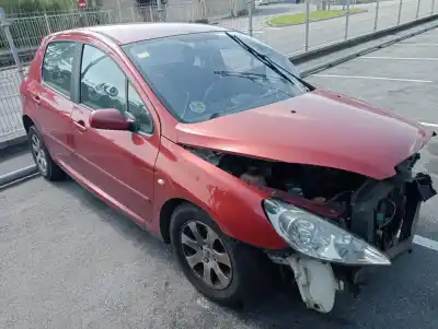 Scrapping Vehicle PEUGEOT 307 (S1) XN of the year 2001 powered NFU