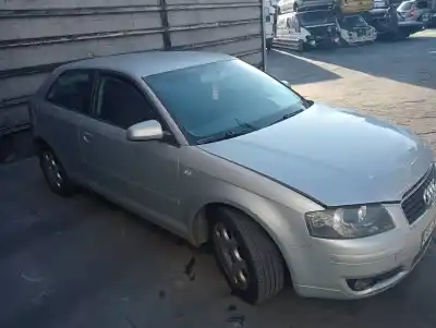 Здавання транспортного засобу AUDI A3 (8P) 1.6 102 CV / 75 KW року 2004 потужний BGU