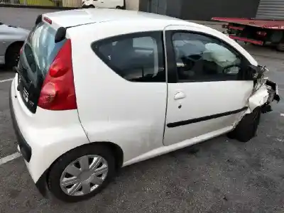 Veículo de Sucata peugeot 107 urban do ano 2009 alimentado 1kr