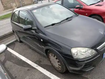 Veicolo di demolizione OPEL CORSA C Blue Line dell'anno 2003 alimentato Z13DT