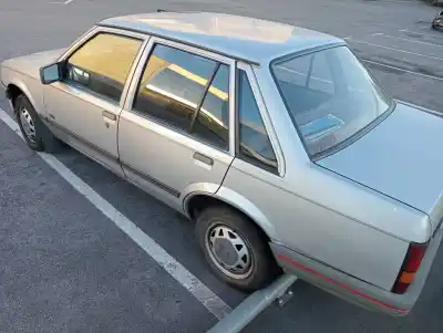 Veicolo di demolizione opel corsa a cup dell'anno 1982 alimentato 12st