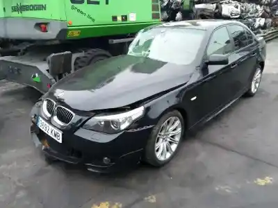 Veicolo di demolizione BMW SERIE 5 BERLINA (E60) 525d dell'anno 2004 alimentato 256D2
