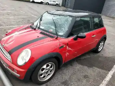 Scrapping Vehicle MINI MINI (R50,R53) Cooper of the year 2001 powered W10B16A