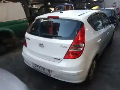 Sloopvoertuig hyundai i30 classic van het jaar 2007 aangedreven d4fb