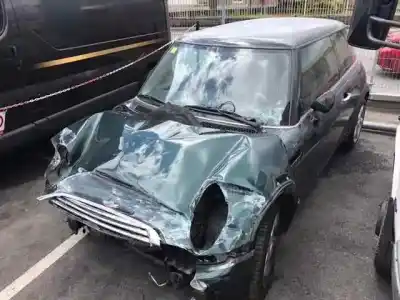 Scrapping Vehicle MINI MINI (R50,R53) Cooper of the year 2003 powered W10B16A