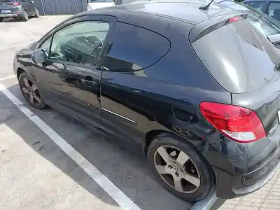 Veículo de Sucata peugeot 207 sport do ano 2010 alimentado 5fs o 5f01