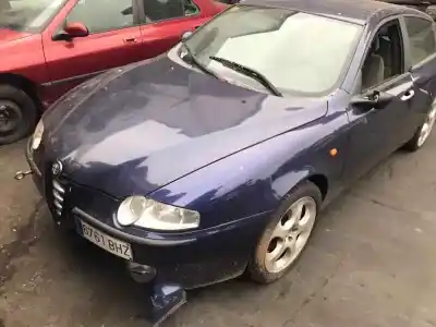 Veicolo di demolizione ALFA ROMEO 147 (190) 2.0 Selespeed Distinctive dell'anno 2001 alimentato AR32310