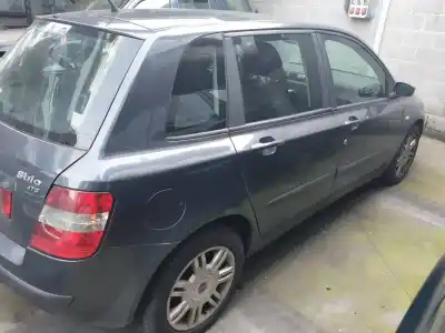Sloopvoertuig fiat stilo (192) 1.9 jtd cat van het jaar 2001 aangedreven 192a1000