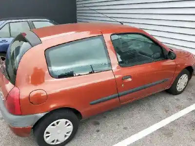 Здавання транспортного засобу renault clio ii fase i (b/cbo) 1.9 d alize року 1998 потужний f8q