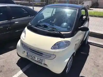 Veicolo di demolizione SMART COUPE 0.6 Turbo CAT dell'anno 1998 alimentato 