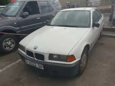 Veículo de Sucata BMW SERIE 3 BERLINA (E36) 318tds do ano 1995 alimentado 17-4T-1