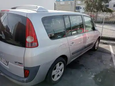 Здавання транспортного засобу renault espace iv (jk0) expression року 2003 потужний f9q a8