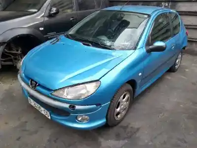 Veículo de Sucata peugeot                                            206 berlina                                                                                                                                                                                                                                                xs-line                                                                                                                                                                                                                                                    do ano 1999 alimentado kfx