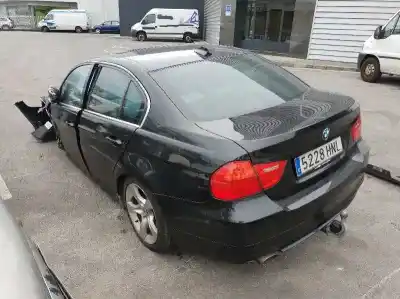 Veículo de Sucata bmw serie 3 berlina (e90) 320d do ano 2013 alimentado n47d20c