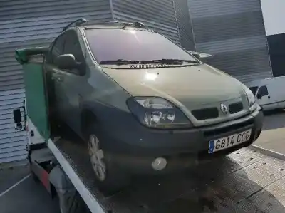 Scrapping Vehicle renault scenic rx4 (ja0) 1.9 dci salomon of the year 2002 powered f9q k7