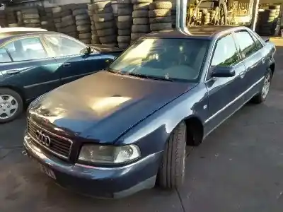 Здавання транспортного засобу AUDI A8 (D2) 2.5 TDI року 2002 потужний AKE