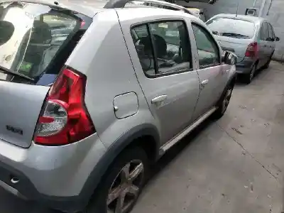 Veículo de Sucata dacia sandero stepway do ano 2010 alimentado k9k k7