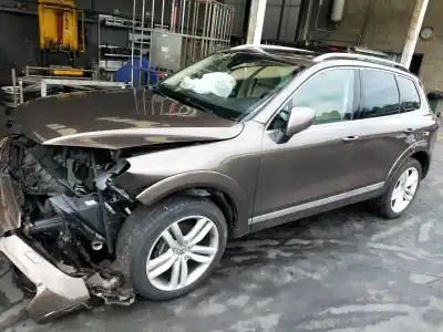 Scrapping Vehicle VOLKSWAGEN TOUAREG (7P5) V6 TDI BlueMotion of the year 2010 powered CAS
