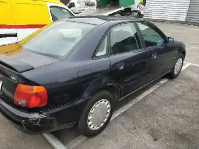 Veículo de Sucata audi a4 berlina (b5) 1.8 do ano 1996 alimentado adr