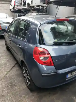 Veículo de Sucata renault clio iii 1.5 dci diesel cat do ano 2006 alimentado k9k t7