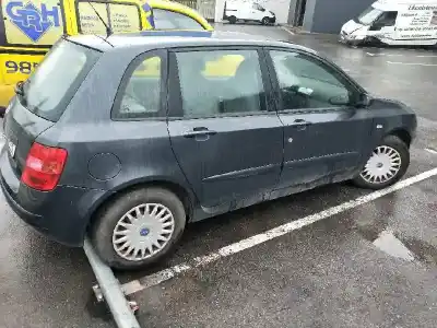 Scrapping Vehicle fiat stilo (192_) 1.6 16v (192_xb1a) of the year 2001 powered 182b6000