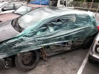 Vehicul casat toyota auris luna al anului 2008 alimentat 1ad