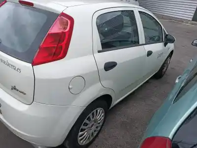 Veicolo di demolizione fiat punto (evo) (199) dynamic dell'anno 2009 alimentato 199a2000